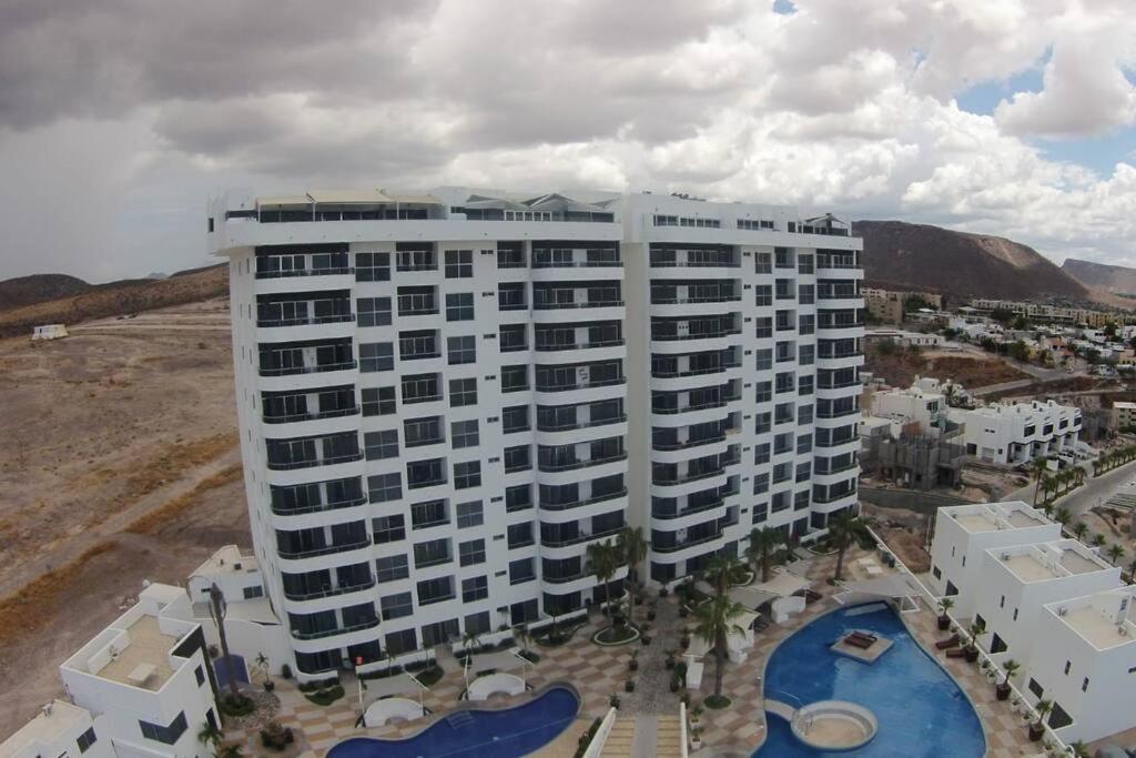 Condo En Torres Cantera De 2 Recamaras 2 1/2 Banos La Paz Exteriér fotografie